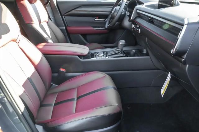 2026 Mazda CX-50 Hybrid Premium Plus