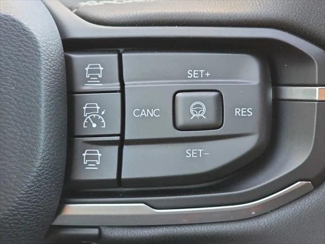 2026 Jeep Cherokee Laredo 4x4