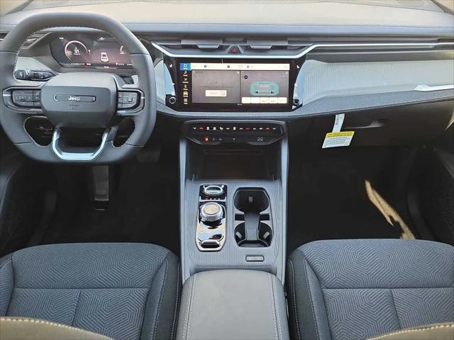 2026 Jeep Cherokee Laredo 4x4