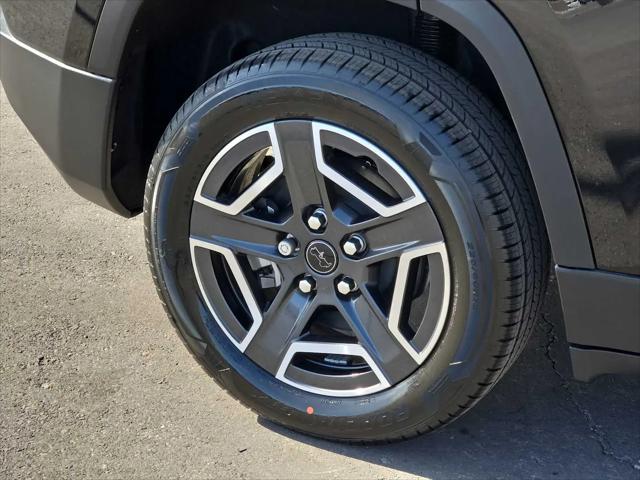 2026 Jeep Cherokee Laredo 4x4
