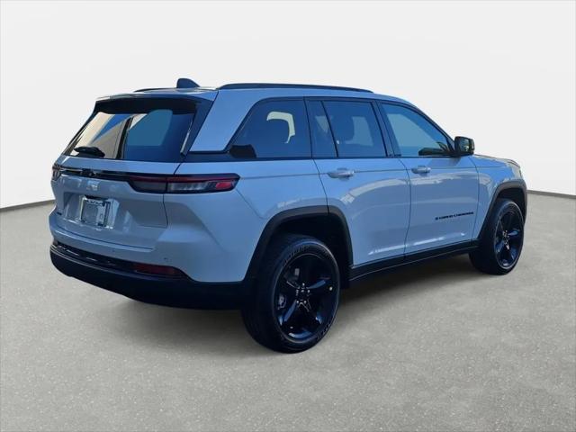2025 Jeep Grand Cherokee Altitude X 4x4