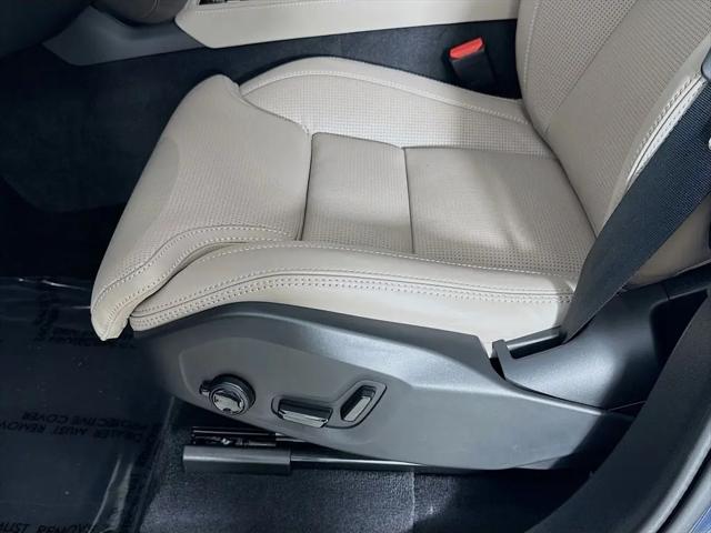 2026 Volvo XC90 Plug-In Hybrid Ultra, T8 AWD, Electric/Gasoline, Bright, 7 Seats