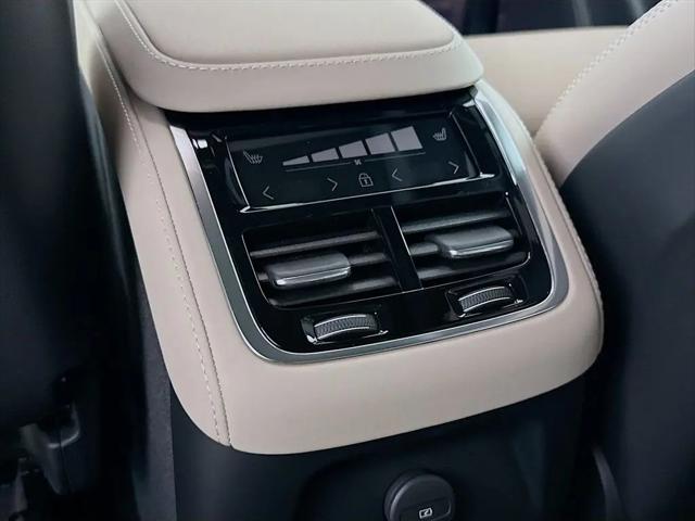 2026 Volvo XC90 Plug-In Hybrid Ultra, T8 AWD, Electric/Gasoline, Bright, 7 Seats