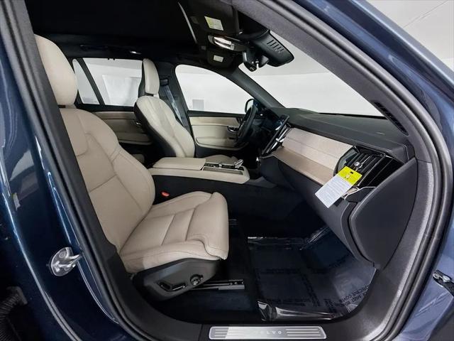 2026 Volvo XC90 Plug-In Hybrid Ultra, T8 AWD, Electric/Gasoline, Bright, 7 Seats