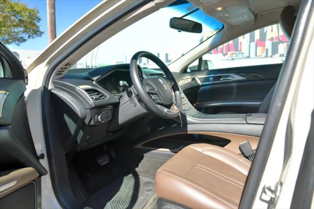 2016 Lincoln MKZ FWD