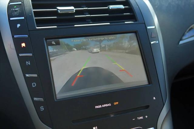 2016 Lincoln MKZ FWD
