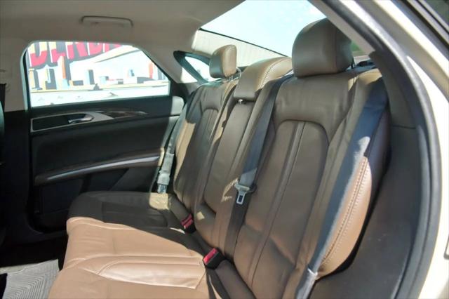 2016 Lincoln MKZ FWD