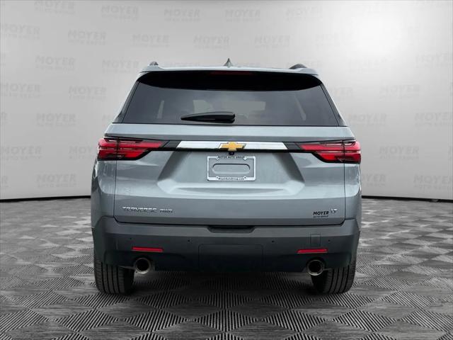 2023 Chevrolet Traverse AWD LT Cloth