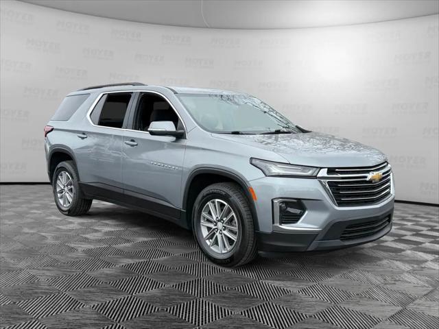 2023 Chevrolet Traverse AWD LT Cloth