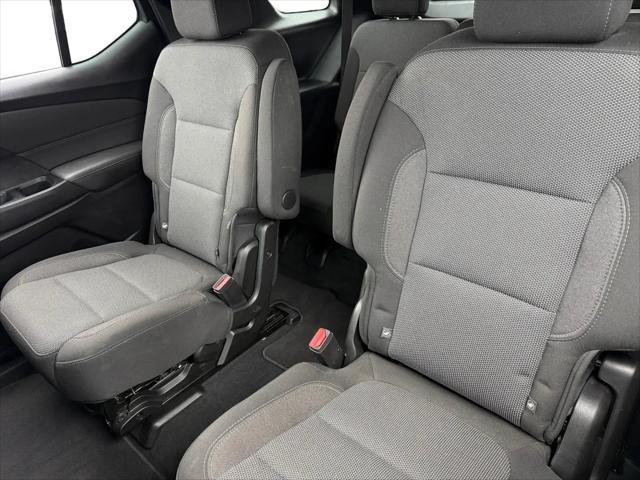 2023 Chevrolet Traverse AWD LT Cloth