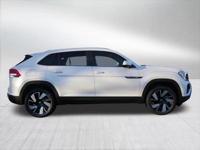 2026 Volkswagen Atlas Cross Sport SE with Technology