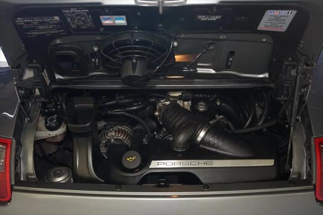 2005 Porsche 911 Carrera