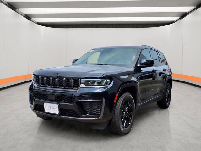 2026 Jeep Grand Cherokee Altitude 4x2