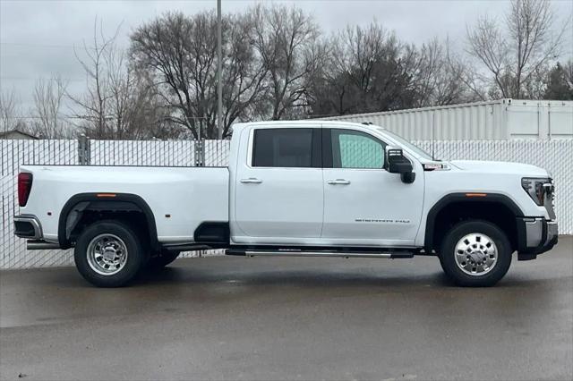 2026 GMC Sierra 3500HD Crew Cab, Long Bed, SLT Dual Rear Wheel, 4WD