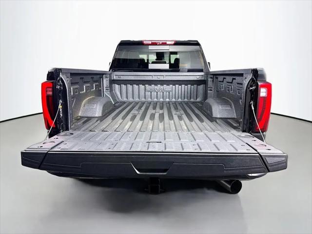 2026 GMC Sierra 3500HD Crew Cab, Long Bed, Denali Ultimate, 4WD