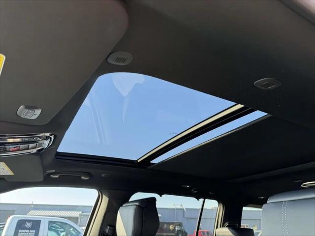 2026 Jeep Grand Wagoneer L Summit Obsidian 4x4
