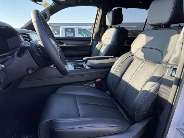 2026 Jeep Grand Wagoneer L Summit Obsidian 4x4