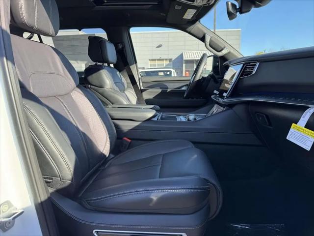 2026 Jeep Grand Wagoneer L Summit Obsidian 4x4
