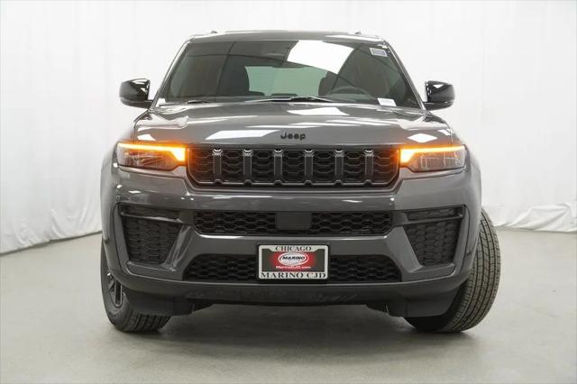 2026 Jeep Grand Cherokee Altitude 4x4