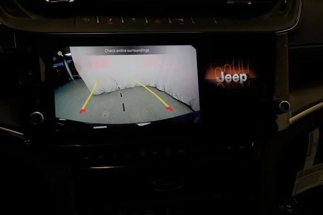 2026 Jeep Grand Cherokee Altitude 4x4