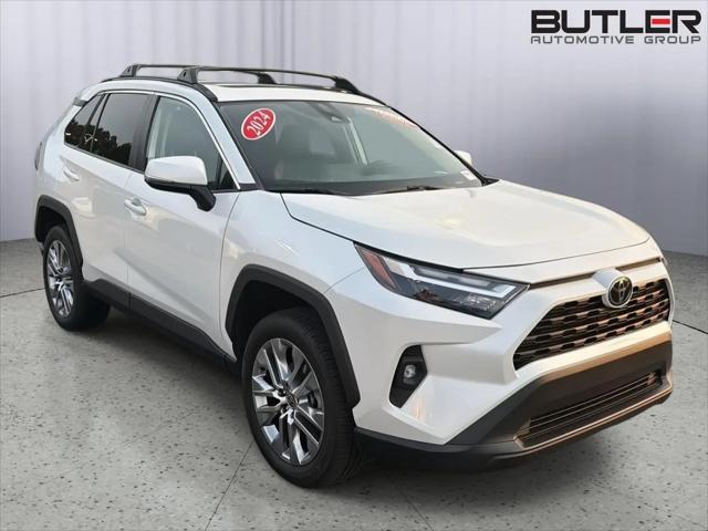 2024 Toyota RAV4 XLE Premium