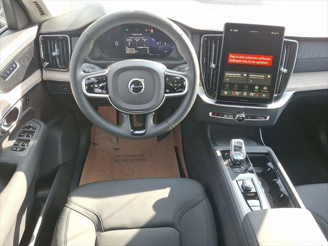 2026 Volvo XC90 Plus, B6 AWD Gas (mild hybrid), Gasoline, Bright, 7 Seats