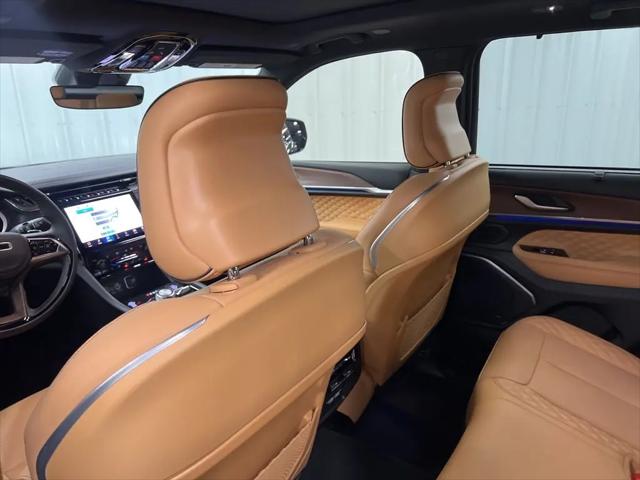 2024 Jeep Grand Cherokee Summit 4x4