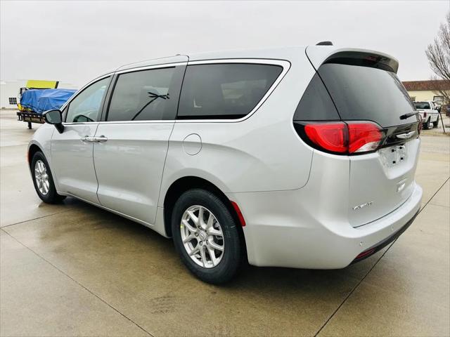 2026 Chrysler Voyager LX