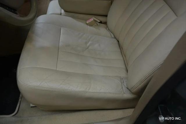 2006 Lincoln Town Car Signature