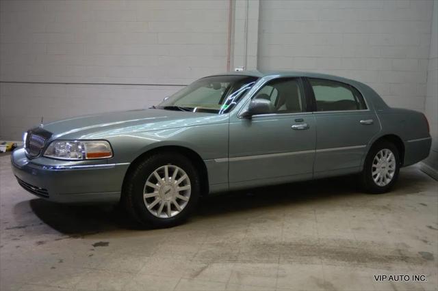 2006 Lincoln Town Car Signature