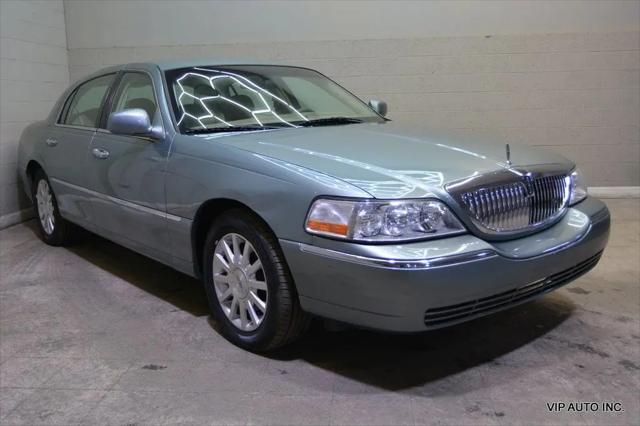 2006 Lincoln Town Car Signature for sale in Fredericksburg, VA