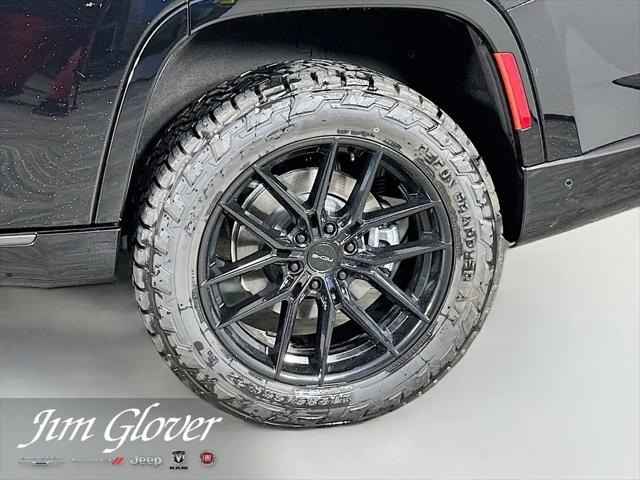 2026 Jeep Grand Wagoneer Summit Obsidian 4x4