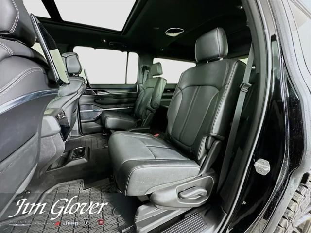 2026 Jeep Grand Wagoneer Summit Obsidian 4x4
