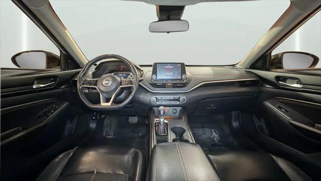 2020 Nissan Altima SR FWD