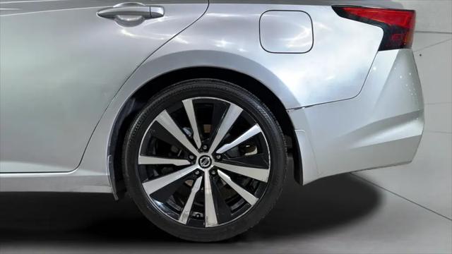 2020 Nissan Altima SR FWD