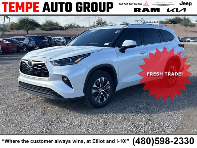 2022 Toyota Highlander Hybrid XLE
