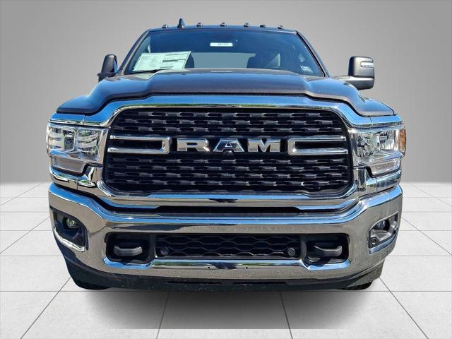 2024 RAM 2500 Big Horn Crew Cab 4x4 64 Box 2024 RAM 2500 Big Horn Crew Cab 4x4 64 Box