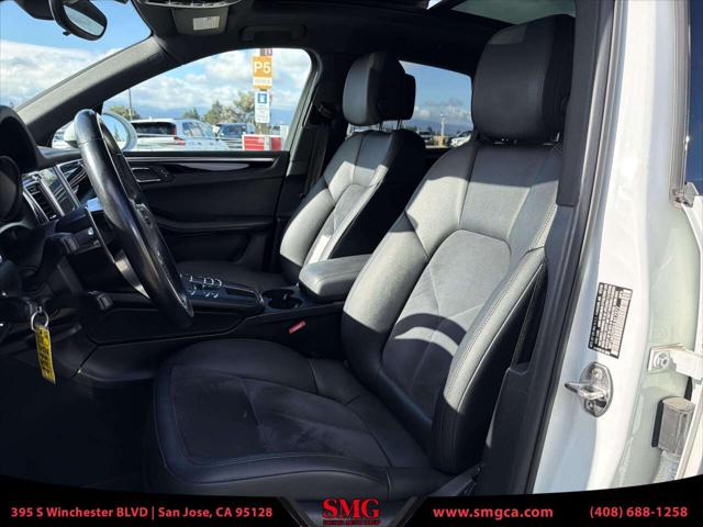 2018 Porsche Macan Base AWD 4dr SUV