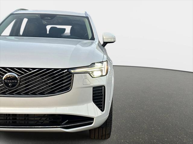 2026 Volvo XC90 Plus, B6 AWD Gas (mild hybrid), Gasoline, Bright, 7 Seats