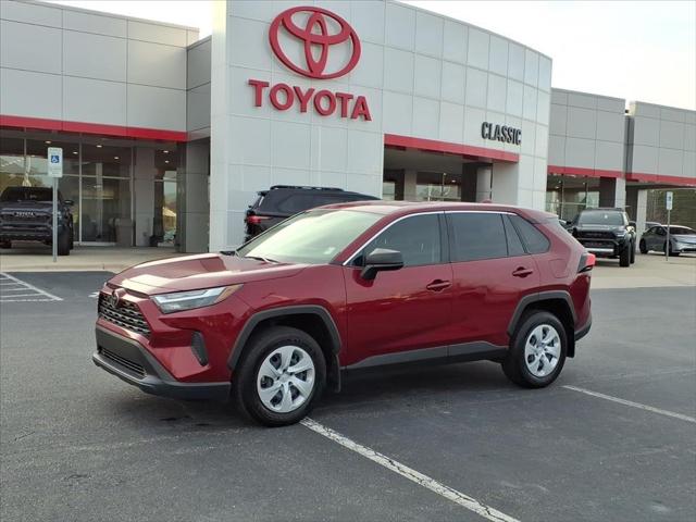 2024 Toyota RAV4 LE 2024 Toyota RAV4 LE