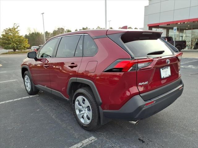 2024 Toyota RAV4 LE 2024 Toyota RAV4 LE