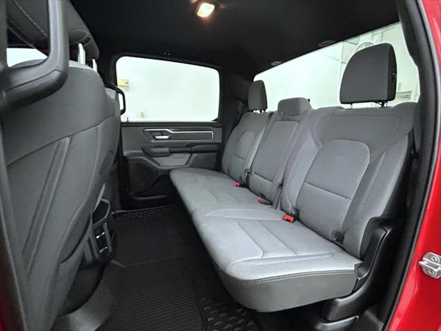 2021 Ram 1500 Big Horn Crew Cab 4x4 5'7" Box