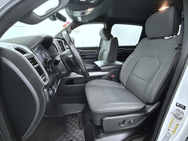 2022 Ram 1500 Big Horn Crew Cab 4x4 5'7" Box