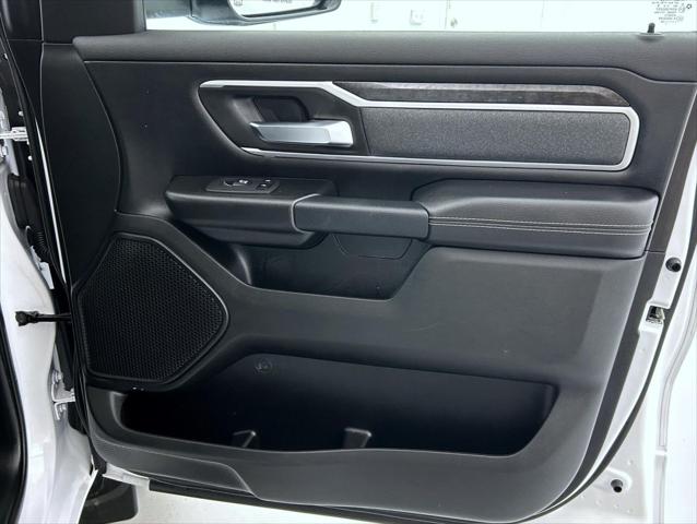 2022 Ram 1500 Big Horn Crew Cab 4x4 5'7" Box