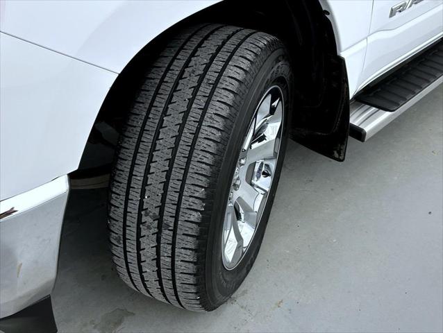 2022 Ram 1500 Big Horn Crew Cab 4x4 5'7" Box