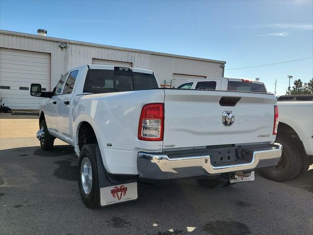 2023 RAM 3500 Tradesman Crew Cab 4x4 8 Box