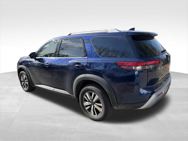 2025 Nissan Pathfinder SL 4WD