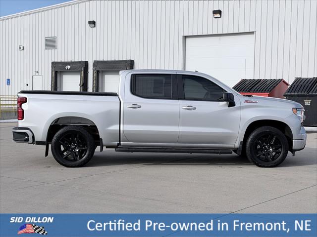 2022 Chevrolet Silverado 1500 4WD Crew Cab Short Bed RST