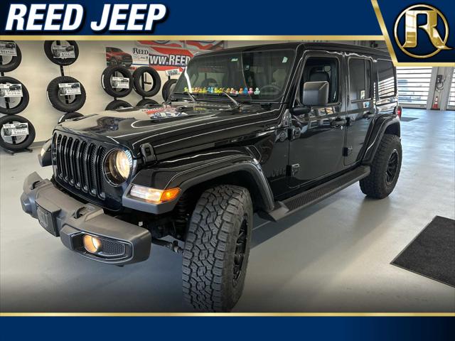 2023 Jeep Wrangler 4-Door Sahara Altitude 4x4