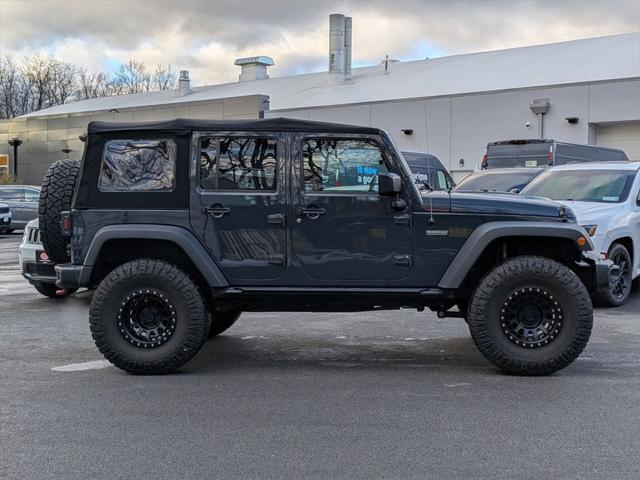 2017 Jeep Wrangler Unlimited Rubicon Recon 4x4